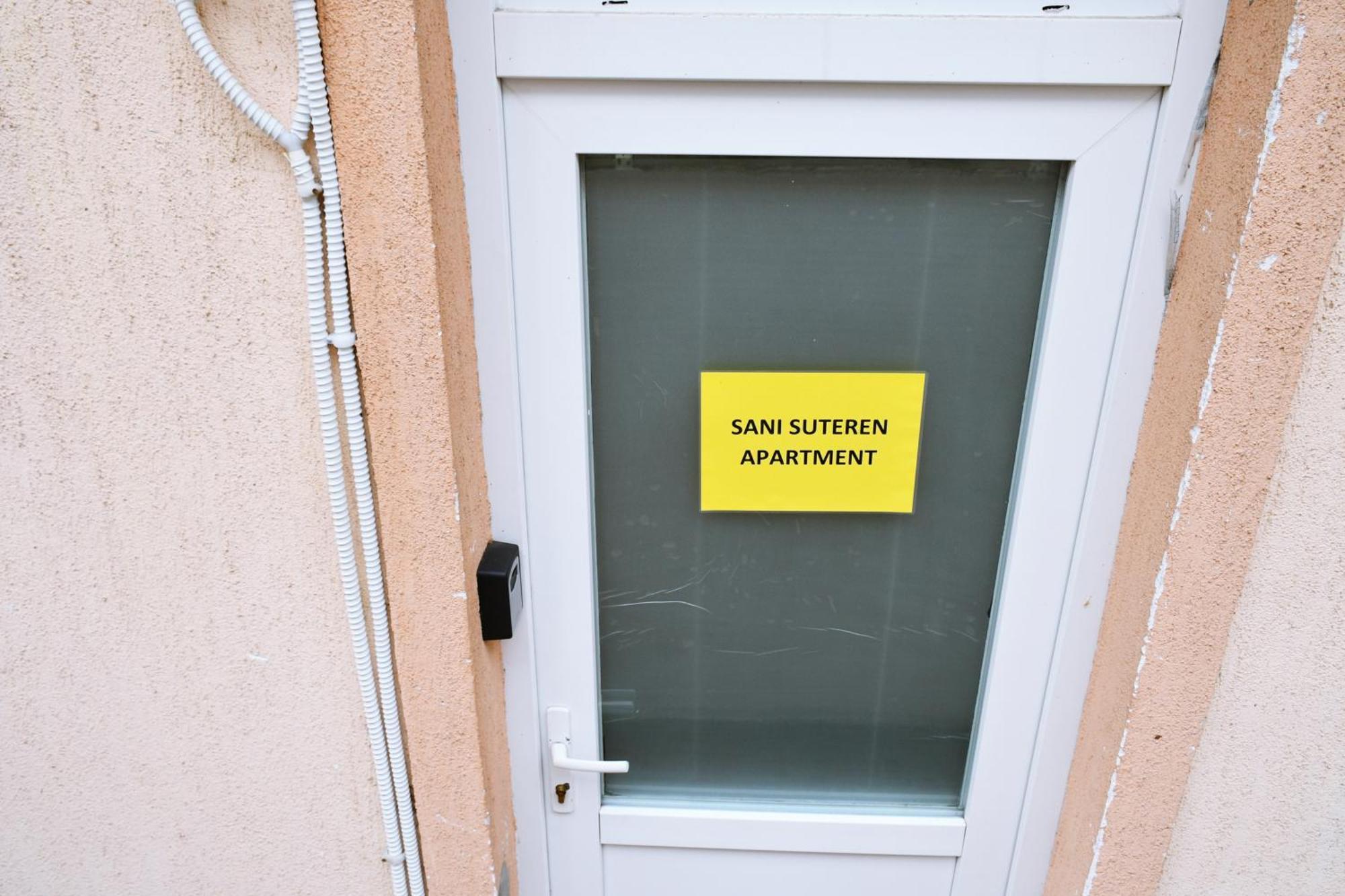 Sani Suteren Apartment Σκόπια Εξωτερικό φωτογραφία